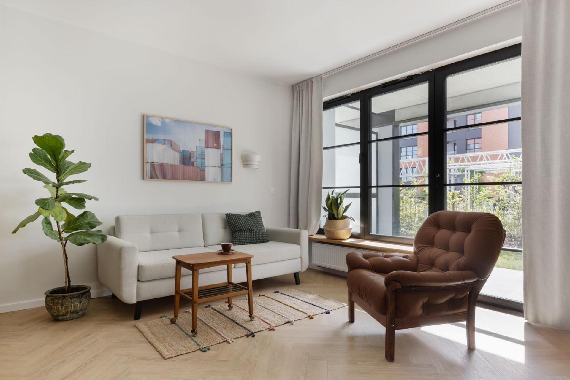 Solidarnosc Three Bedrooms & Garden Apartment Гданьск Экстерьер фото